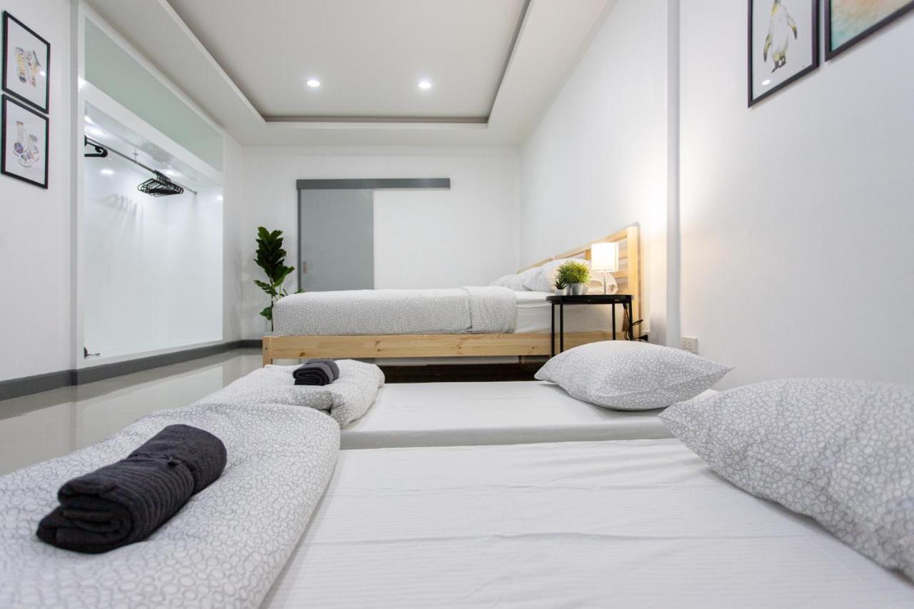 Apartamento estudio de 45 m² en Silom, con 1 baño privado. Bangkok Exterior foto